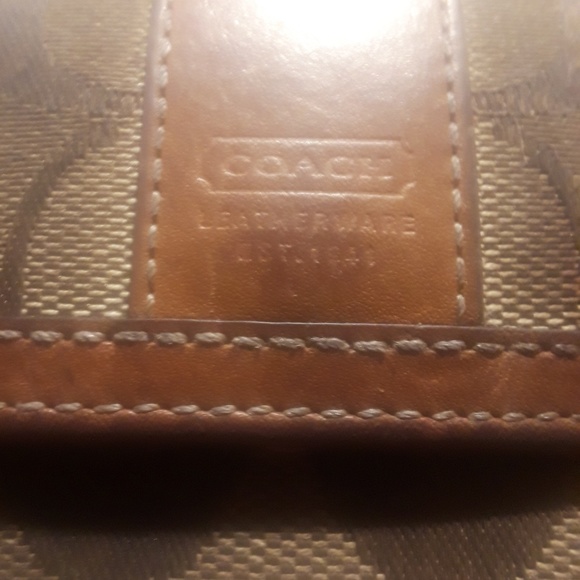 Coach Wallet - Picture 6 of 7